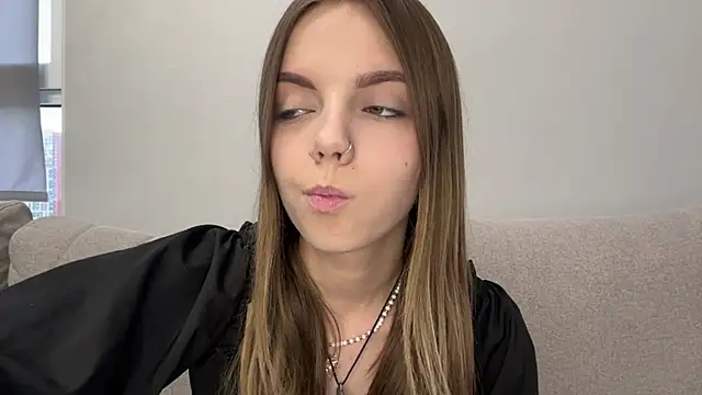 LisaPorse online show from July 2, 2026, 2:34 pm