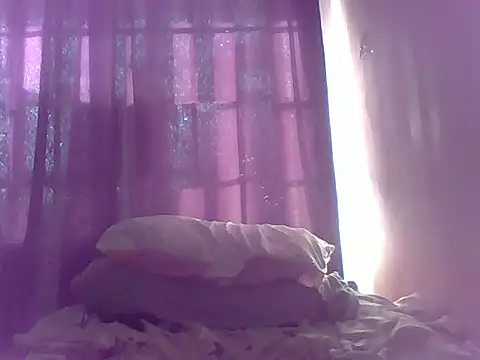 Snapshot of kee_vigin chatting on June 15, 2026, 4:45 am kee vigin online show from June 15, 2026, 4:45 am