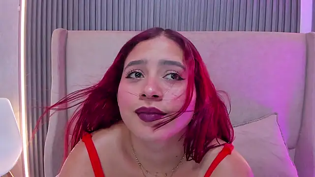 Snapshot of HannaScott_ chatting on June 8, 2026, 8:31 pm HannaScott online show from June 8, 2026, 8:31 pm