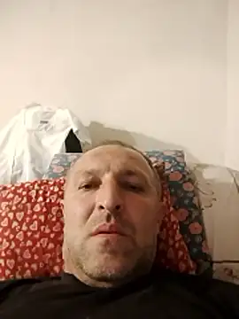 Snapshot of Cenno_ chatting on May 31, 2026, 8:20 pm Cenno online show from May 31, 2026, 8:20 pm