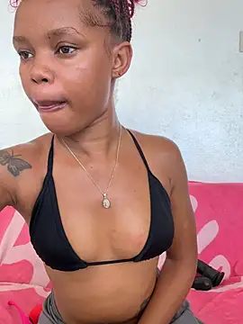 Snapshot of sexyie_caramel chatting on May 28, 2026, 7:05 am sexyie caramel online show from May 28, 2026, 7:05 am