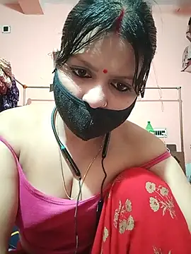 Snapshot of ZOYA-STRIP chatting on June 26, 2026, 4:35 pm ZOYA-STRIP online show from June 26, 2026, 4:35 pm