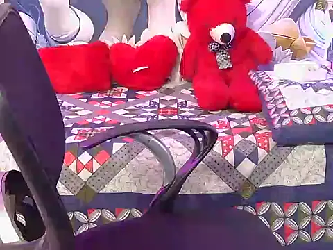 Snapshot of hii-siya chatting on June 20, 2026, 4:39 am hii-siya online show from June 20, 2026, 4:39 am