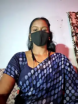madhushree143 online show from July 10, 2026, 4:40 pm