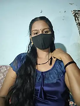 madhushree143 online show from July 4, 2026, 3:38 pm