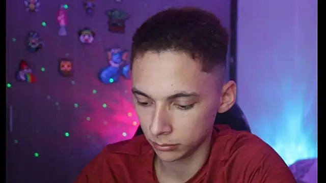 archi love online show from January 29, 2025, 11:04 pm