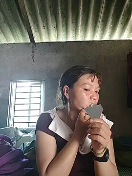 lya sexyy online show from May 27, 2026, 5:48 am