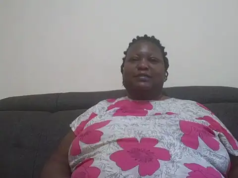 Snapshot of fat_ebonyqueen chatting on June 5, 2026, 6:07 am fat ebonyqueen online show from June 5, 2026, 6:07 am