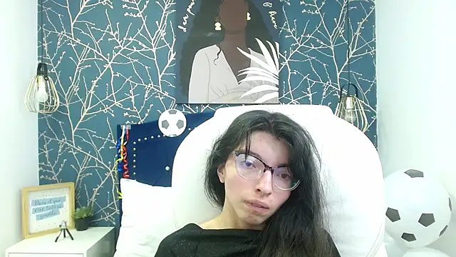 Snapshot of Allyshon_ chatting on June 11, 2026, 8:06 pm Allyshon online show from June 11, 2026, 8:06 pm