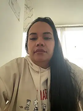 Snapshot of NoahJade chatting on July 8, 2026, 9:48 pm NoahJade online show from July 8, 2026, 9:48 pm