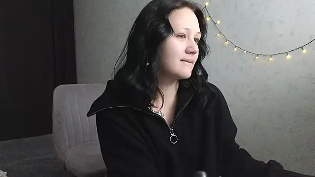 Snapshot of Tori_cute chatting on May 23, 2026, 12:20 am Tori cute online show from May 23, 2026, 12:20 am