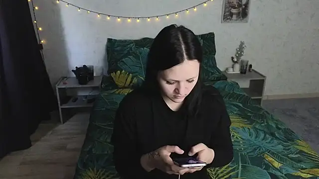 Snapshot of Tori_cute chatting on July 3, 2026, 2:29 am Tori cute online show from July 3, 2026, 2:29 am