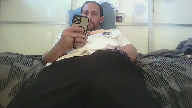 Snapshot of brazybooty92 chatting on June 30, 2026, 9:37 pm brazybooty92 online show from June 30, 2026, 9:37 pm