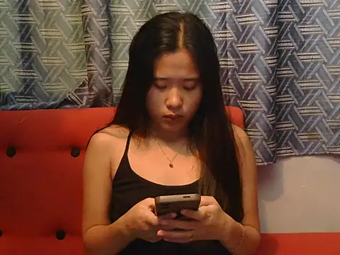 Snapshot of petiteasian_pinaygirl chatting on June 11, 2026, 11:46 pm petiteasian pinaygirl online show from June 11, 2026, 11:46 pm