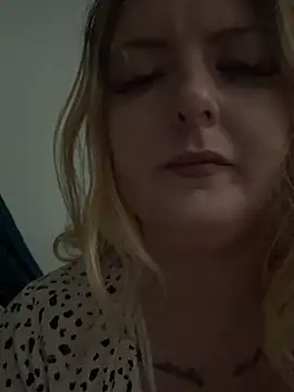 Snapshot of sofivibe chatting on May 23, 2026, 10:20 pm sofivibe online show from May 23, 2026, 10:20 pm