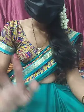 Snapshot of reshma124 chatting on July 27, 2026, 6:09 am reshma124 online show from July 27, 2026, 6:09 am