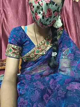 Snapshot of reshma124 chatting on June 27, 2026, 2:56 pm reshma124 online show from June 27, 2026, 2:56 pm