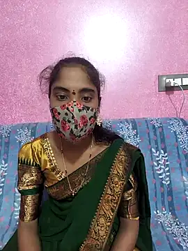 Snapshot of reshma124 chatting on June 5, 2026, 6:18 am reshma124 online show from June 5, 2026, 6:18 am