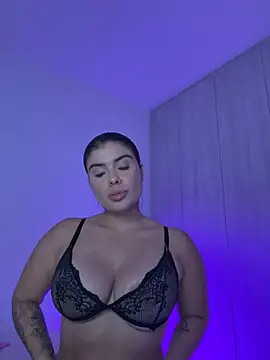 Danilopez3 online show from May 20, 2026, 1:46 am
