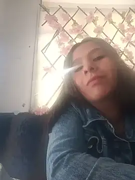 Snapshot of Amber_rose17 chatting on July 7, 2026, 9:40 pm Amber rose17 online show from July 7, 2026, 9:40 pm