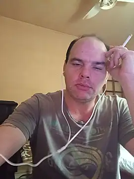 Snapshot of Safado700 chatting on May 20, 2026, 5:48 am Safado700 online show from May 20, 2026, 5:48 am
