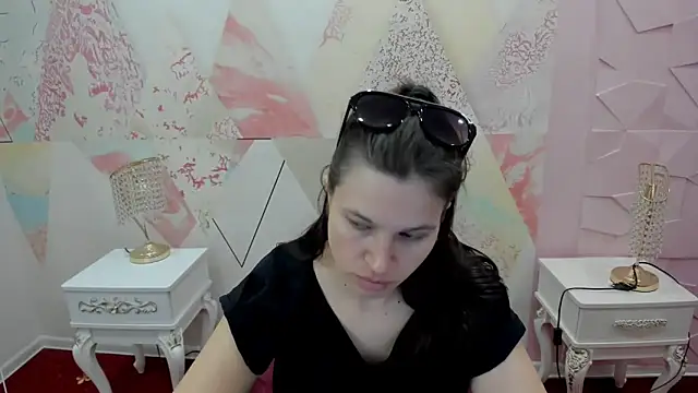 Snapshot of Cenny_love chatting on May 20, 2026, 9:17 am Cenny love online show from May 20, 2026, 9:17 am