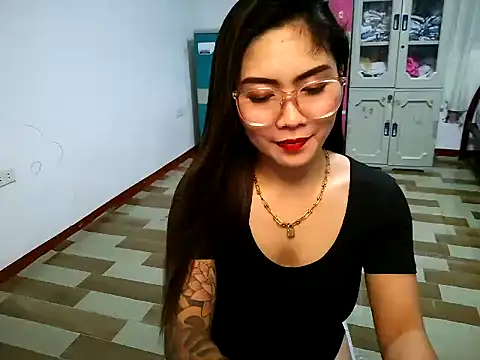 Sexynica online show from June 30, 2026, 2:28 pm