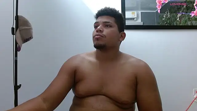 Snapshot of Big_Hard_Sofia chatting on June 11, 2026, 7:55 pm Big Hard Sofia online show from June 11, 2026, 7:55 pm