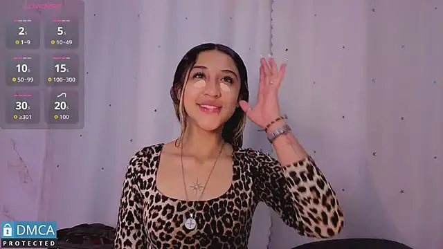 Snapshot of isa_sweet1_ chatting on June 24, 2026, 11:09 am isa sweet1 online show from June 24, 2026, 11:09 am