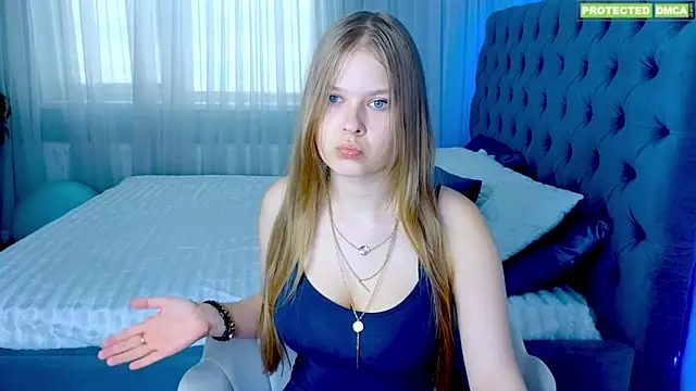 Snapshot of Helena_TVS chatting on July 7, 2026, 9:46 am Helena TVS online show from July 7, 2026, 9:46 am