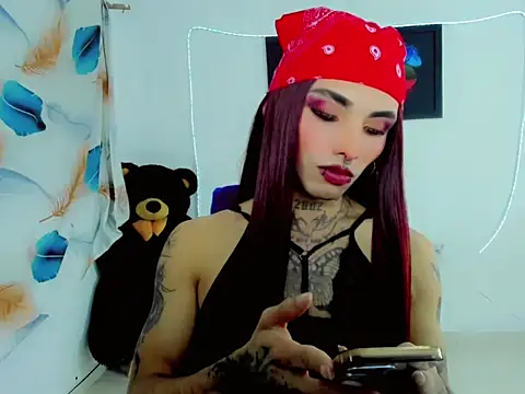 nebulla maqueen online show from June 14, 2026, 2:24 am