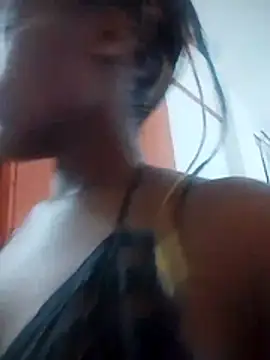 Snapshot of sweet_pie01 chatting on May 21, 2026, 4:37 pm sweet pie01 online show from May 21, 2026, 4:37 pm