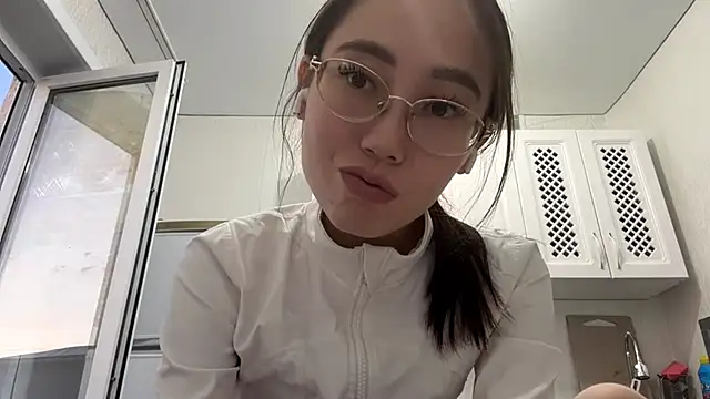 Snapshot of VickieTrudo chatting on June 22, 2026, 10:51 pm VickieTrudo online show from June 22, 2026, 10:51 pm