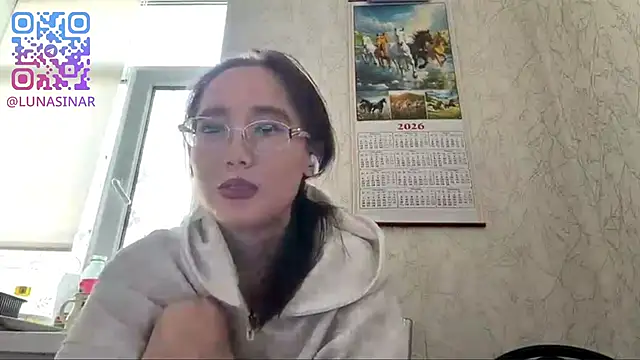 Snapshot of VickieTrudo chatting on June 11, 2026, 12:32 am VickieTrudo online show from June 11, 2026, 12:32 am
