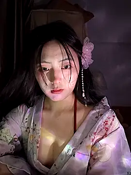 qiyan--baobao online show from May 23, 2026, 2:38 pm