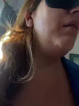 Snapshot of lulupiecitosamor chatting on July 2, 2026, 1:50 pm lulupiecitosamor online show from July 2, 2026, 1:50 pm