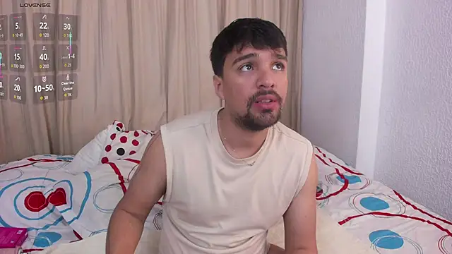 Snapshot of max_ed chatting on June 7, 2026, 6:18 am max ed online show from June 7, 2026, 6:18 am