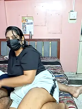 Snapshot of Hornyreshma chatting on June 27, 2026, 10:10 am Hornyreshma online show from June 27, 2026, 10:10 am