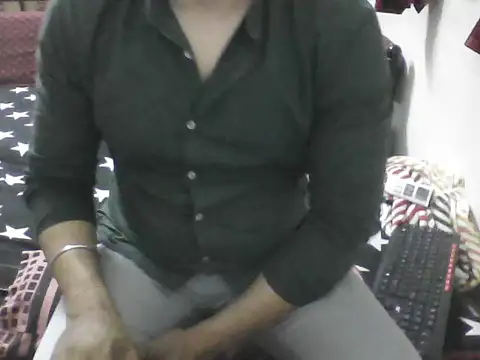 Snapshot of Nivan_7251_1 chatting on June 9, 2026, 7:15 pm Nivan 7251 1 online show from June 9, 2026, 7:15 pm