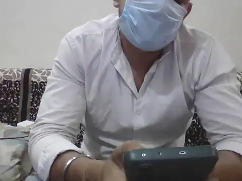 Snapshot of Nivan_7251_1 chatting on June 13, 2026, 12:14 pm Nivan 7251 1 online show from June 13, 2026, 12:14 pm