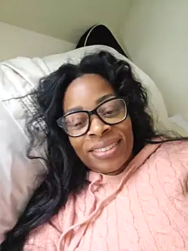 Snapshot of CaliBabiethe1 chatting on May 28, 2026, 8:26 pm CaliBabiethe1 online show from May 28, 2026, 8:26 pm