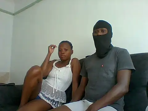 Snapshot of TonnyAmellia chatting on June 1, 2026, 8:03 am TonnyAmellia online show from June 1, 2026, 8:03 am