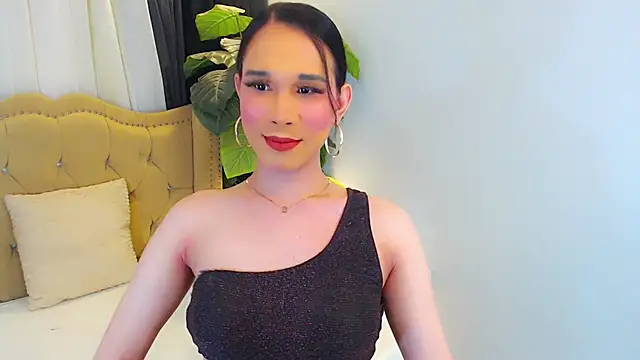 Snapshot of LexiLoreOnTop chatting on June 18, 2026, 7:08 pm LexiLoreOnTop online show from June 18, 2026, 7:08 pm