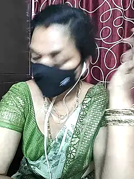 Snapshot of Leela_555 chatting on June 21, 2026, 2:17 am Leela 555 online show from June 21, 2026, 2:17 am