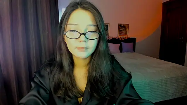 Snapshot of milana_marttt chatting on June 5, 2026, 4:06 am milana marttt online show from June 5, 2026, 4:06 am