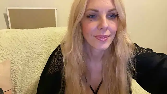 Snapshot of Allmaybe chatting on June 4, 2026, 6:34 pm Allmaybe online show from June 4, 2026, 6:34 pm