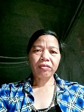 Snapshot of Elfledaa chatting on June 18, 2026, 9:31 pm Elfledaa online show from June 18, 2026, 9:31 pm