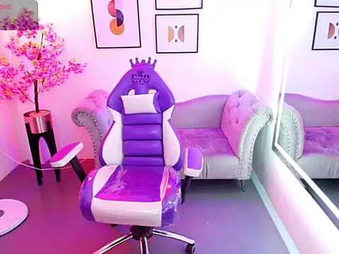 Snapshot of Amber_soul chatting on May 23, 2026, 9:47 pm Amber soul online show from May 23, 2026, 9:47 pm