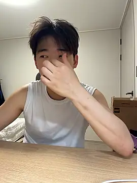 Snapshot of k-kinky chatting on June 17, 2026, 4:06 pm k-kinky online show from June 17, 2026, 4:06 pm