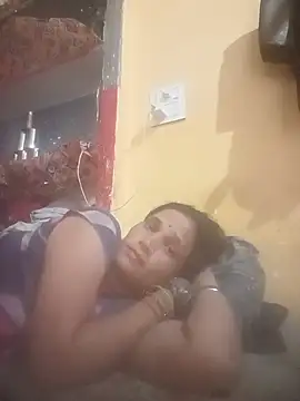 Hot sune online show from July 3, 2026, 11:17 am